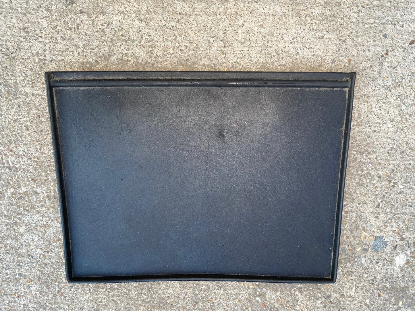 OEM Center Console Front Trim Lower Bin Rubber Mat Liner for 2003-2006 Chevy Silverado GMC Sierra and more