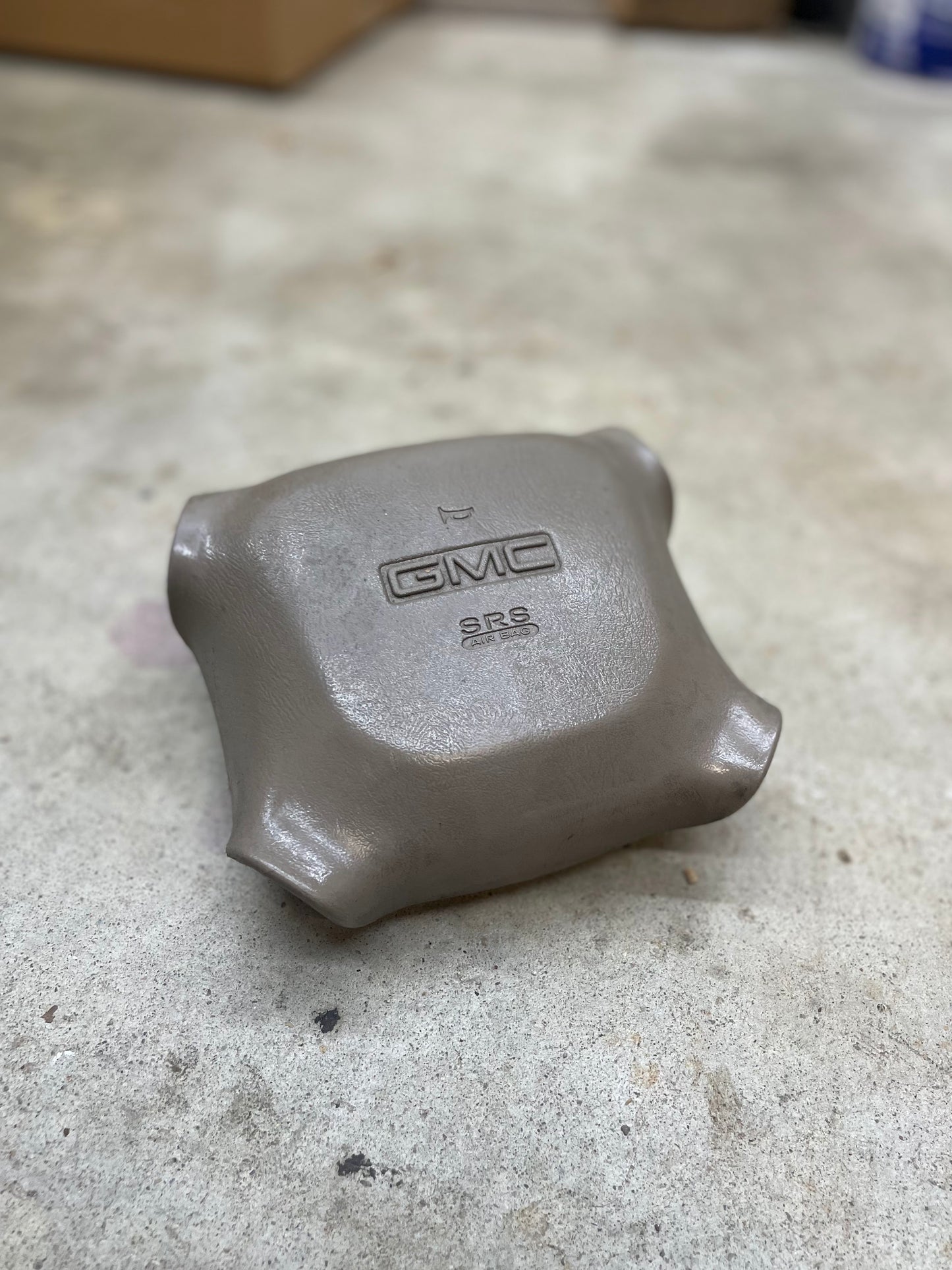 OEM Horn Button in Neutral from Denali fits 1995 - 2005 GMC Trucks
