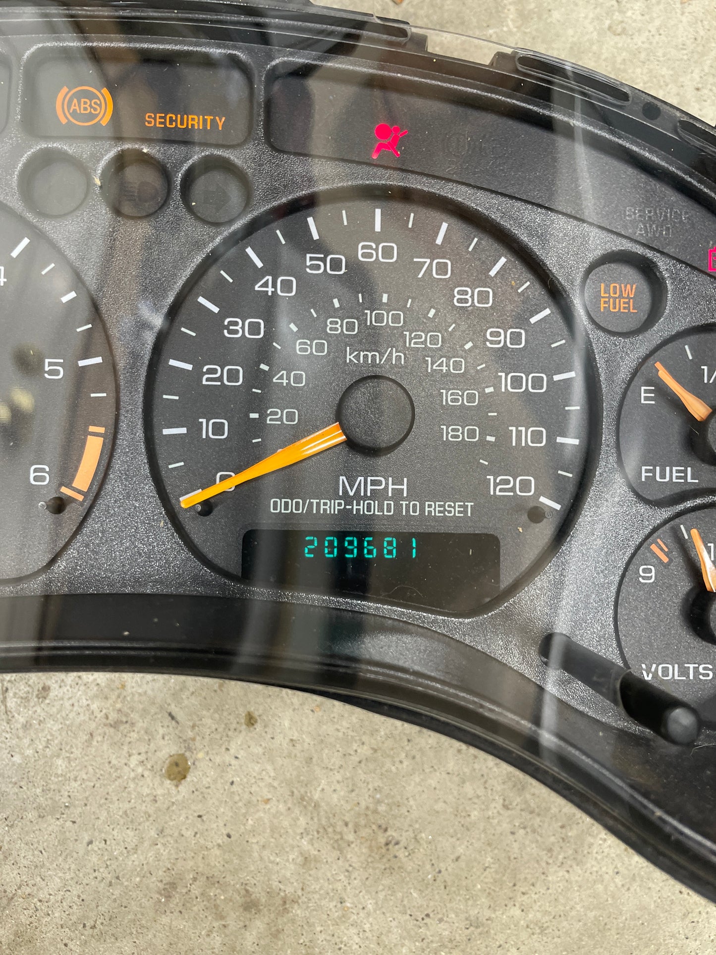 OEM Tested Instrument Cluster with Tachometer 120MPH Speedo from 2000-2001 Oldsmobile Bravada