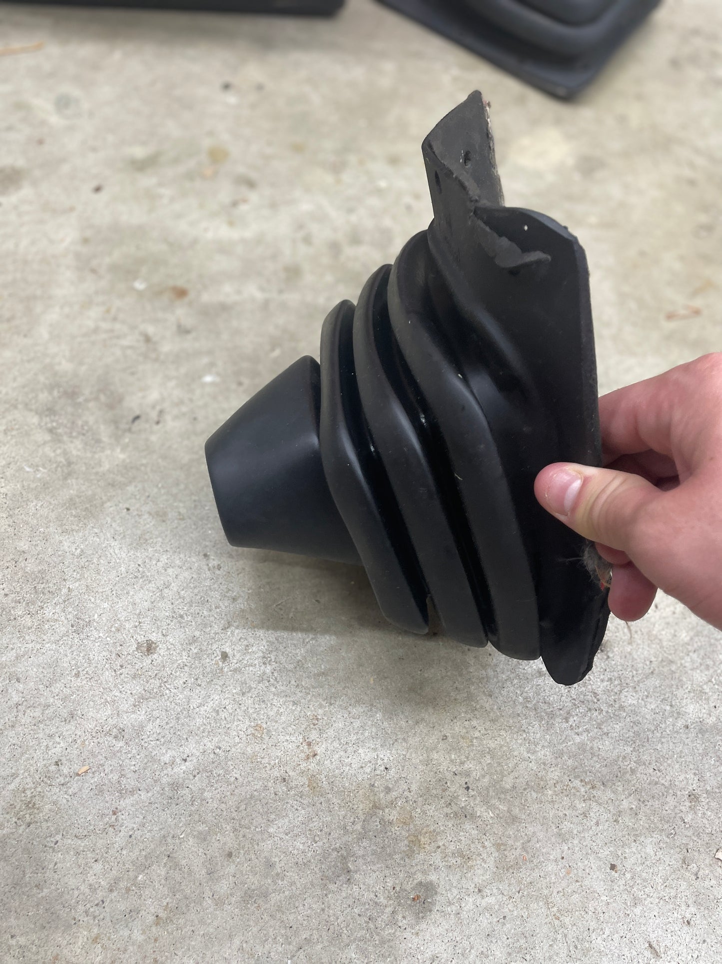 OEM Manual Transmission Floor Shift Boot for 1996-1997 Chevy S10, GMC Sonoma