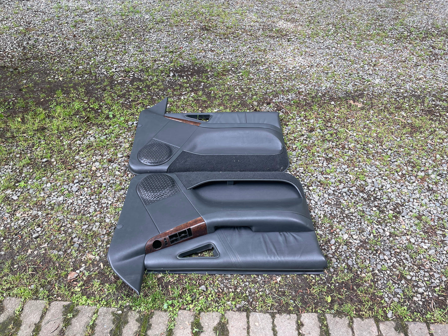OEM Pair of Front Power Door Panels in Dark Gray with Woodgrain for 1994-1997 Chevy S10 GMC Sonoma and more