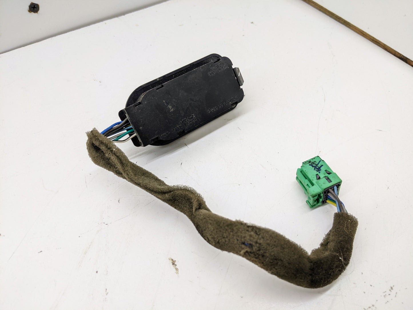 03-06 Chevy Silverado Tahoe GMC Sierra Yukon Passenger Right Heated Seat Switch