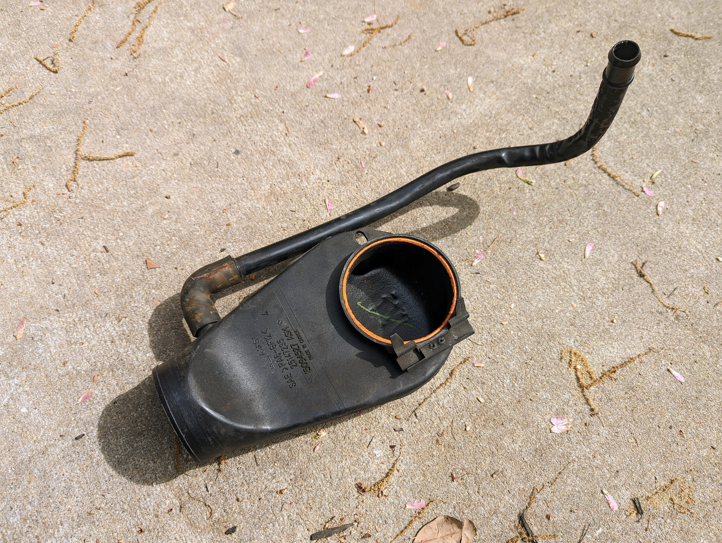 OEM Cold Air Intake Hat, Duct, & Wing Nut for a 4.3L 1996 - 2005 Chevrolet S10, Blazer, and more.