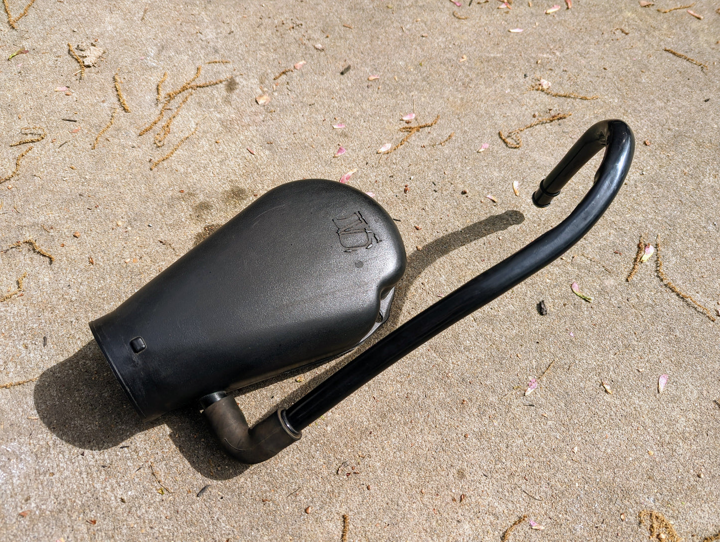 OEM Cold Air Intake Hat, Duct, & Wing Nut for a 4.3L 1996 - 2005 Chevrolet S10, Blazer, and more.