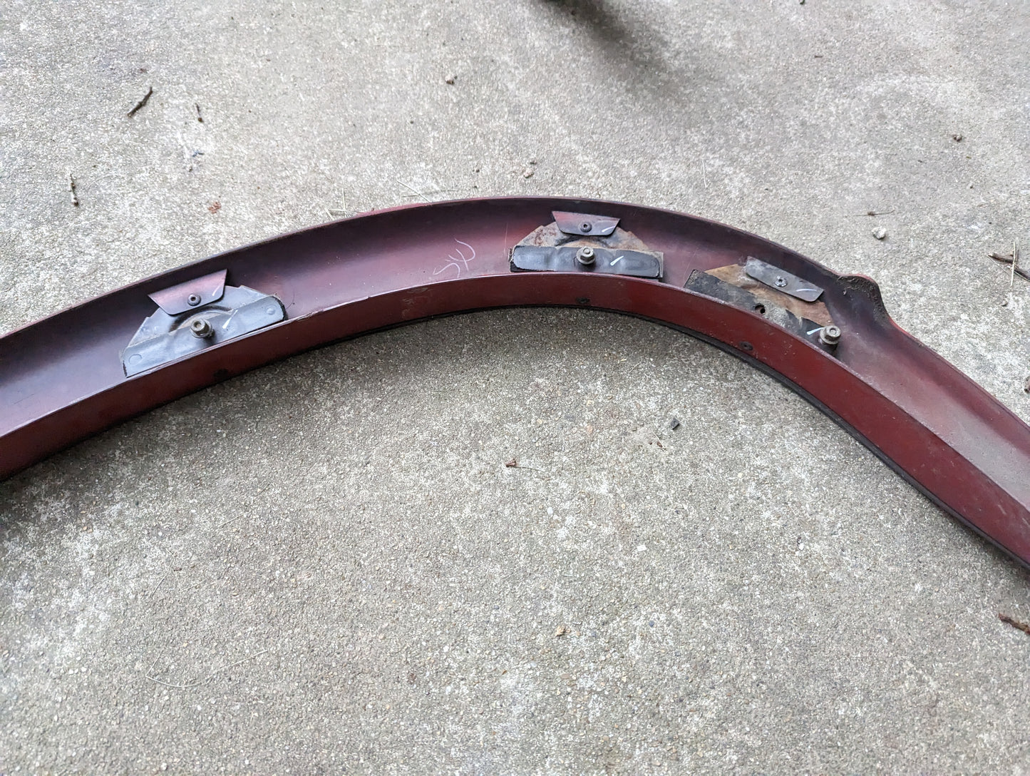 OEM Pair of Rear Bed Fender Flare Extensions in Red for 2001-2004 Chevy S10 & GMC Sonoma 4 Door Crew Cab