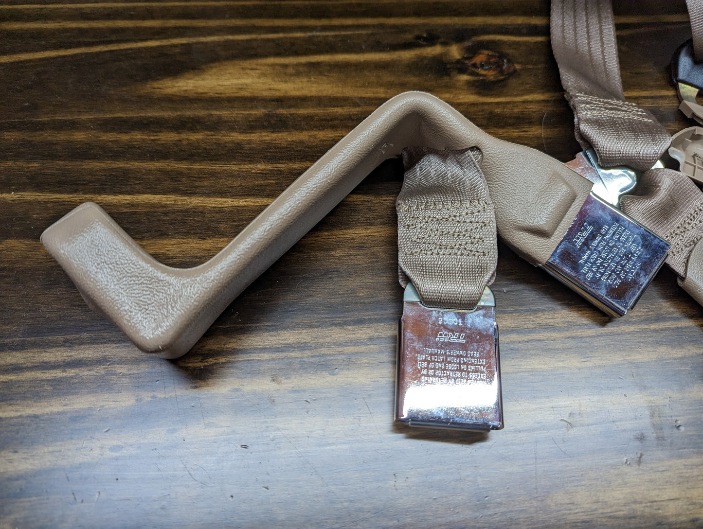 NOS Passenger Seat Belt Retractor & Buckle in Tan for 1982 - 1993 Chevy S10, GMC S15