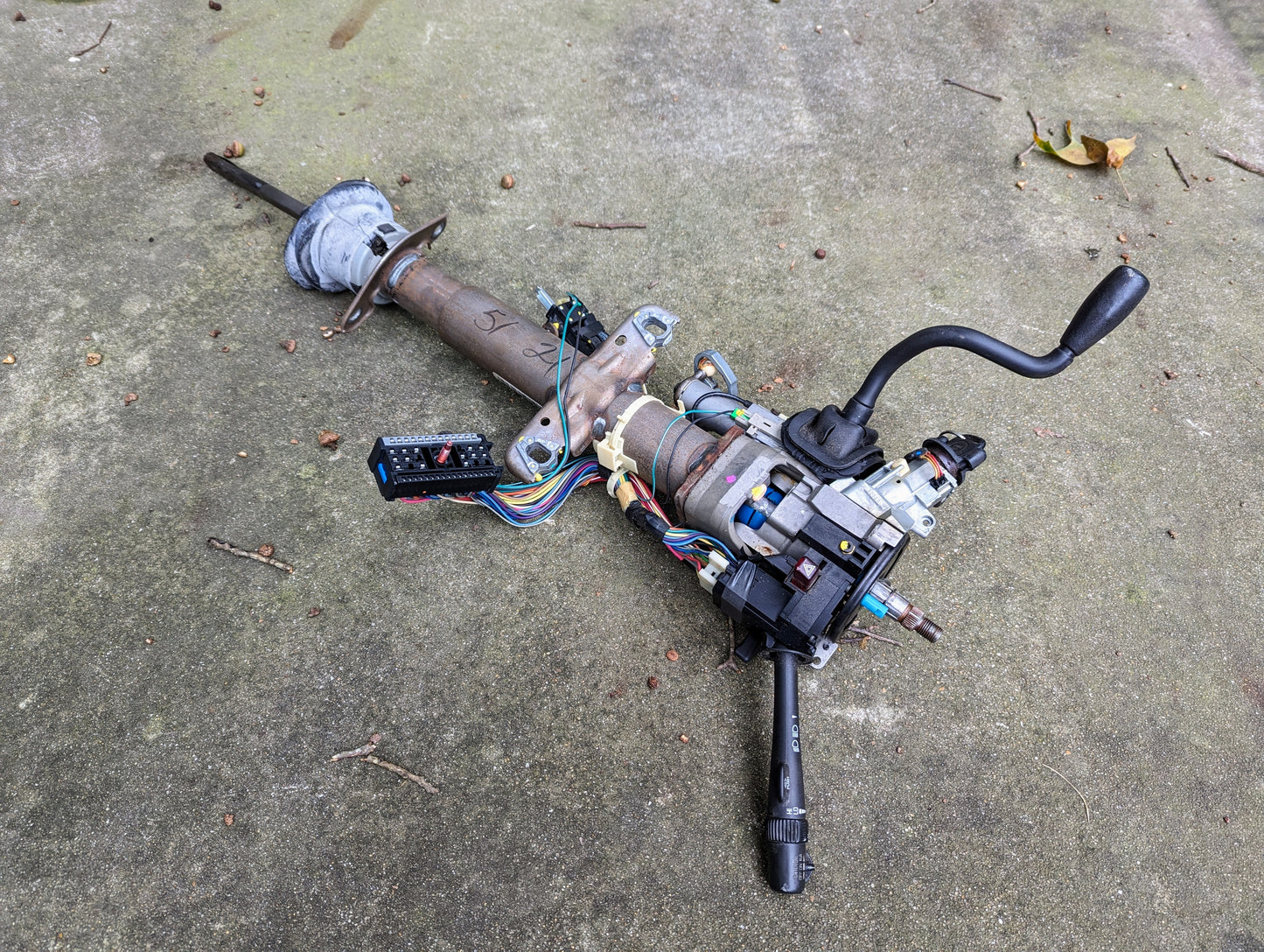 OEM Steering Column w/Tilt, Cruise Control, and Column Shift for 1998-2005 Chevy S10 Blazer and more