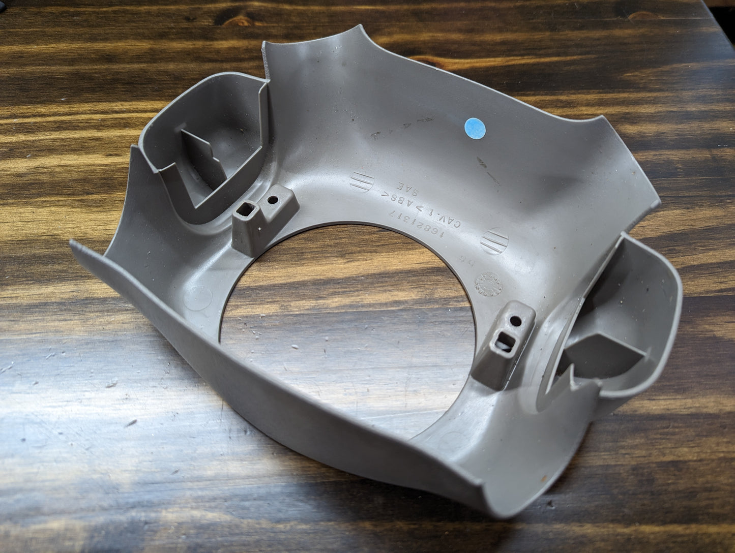 OEM Steering Wheel Trim Panel Back Cover in Gray w/Steering Controls for 1999 - 2005 GM Trucks