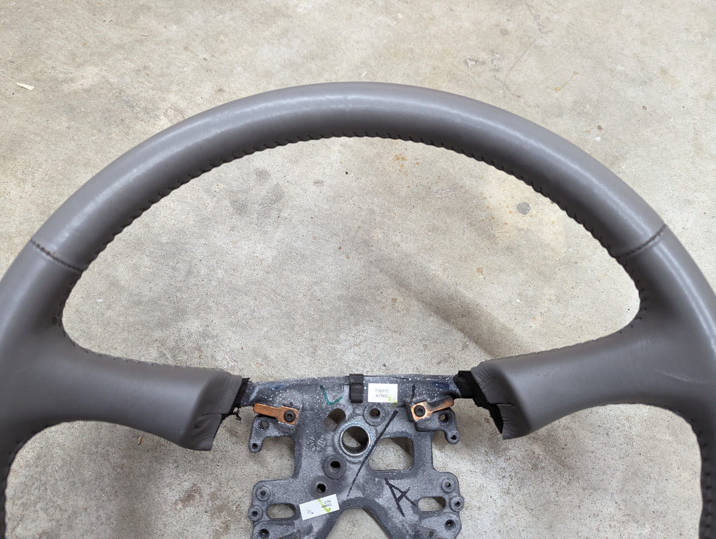 OEM Leather Steering Wheel in Gray for 1999-2005 GMC Denali Chevy Silverado S10 and more
