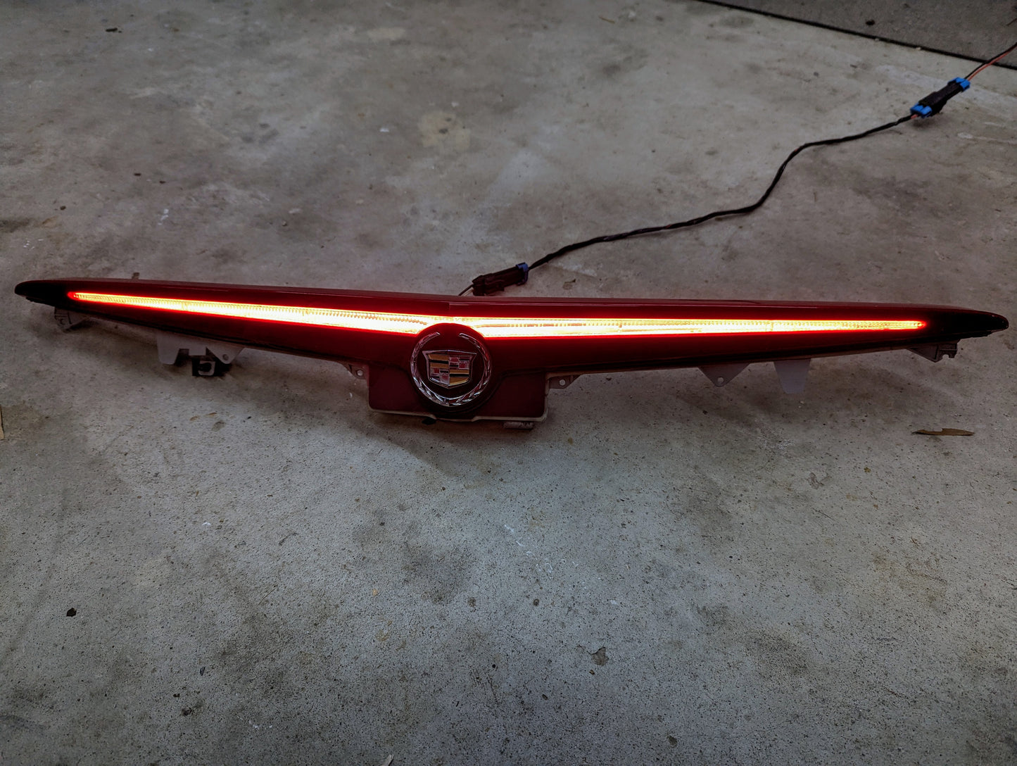 OEM Center High Mount Third Brake Lamp CHMSL for 2003-2007 Cadillac CTS