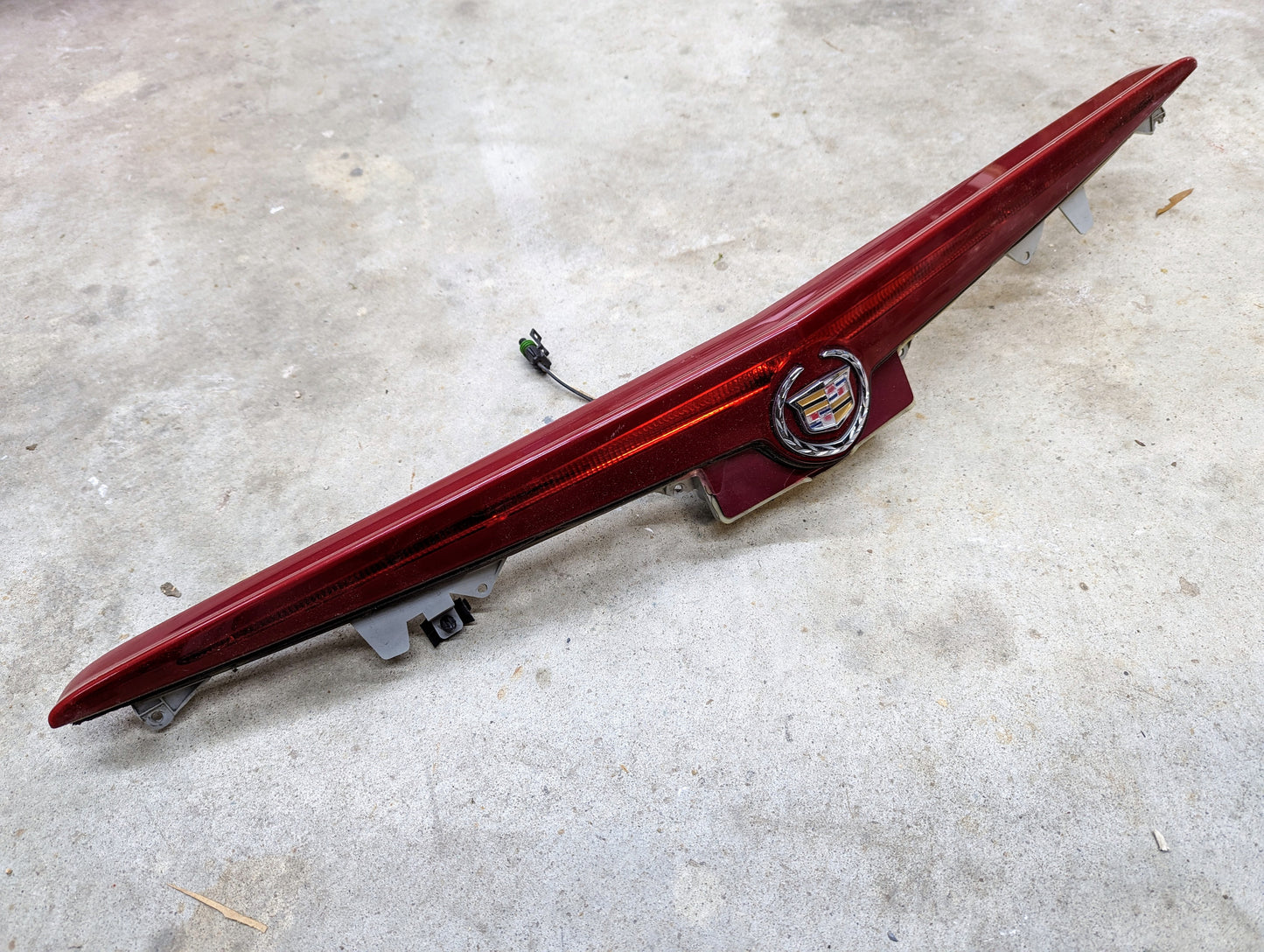 OEM Center High Mount Third Brake Lamp CHMSL for 2003-2007 Cadillac CTS