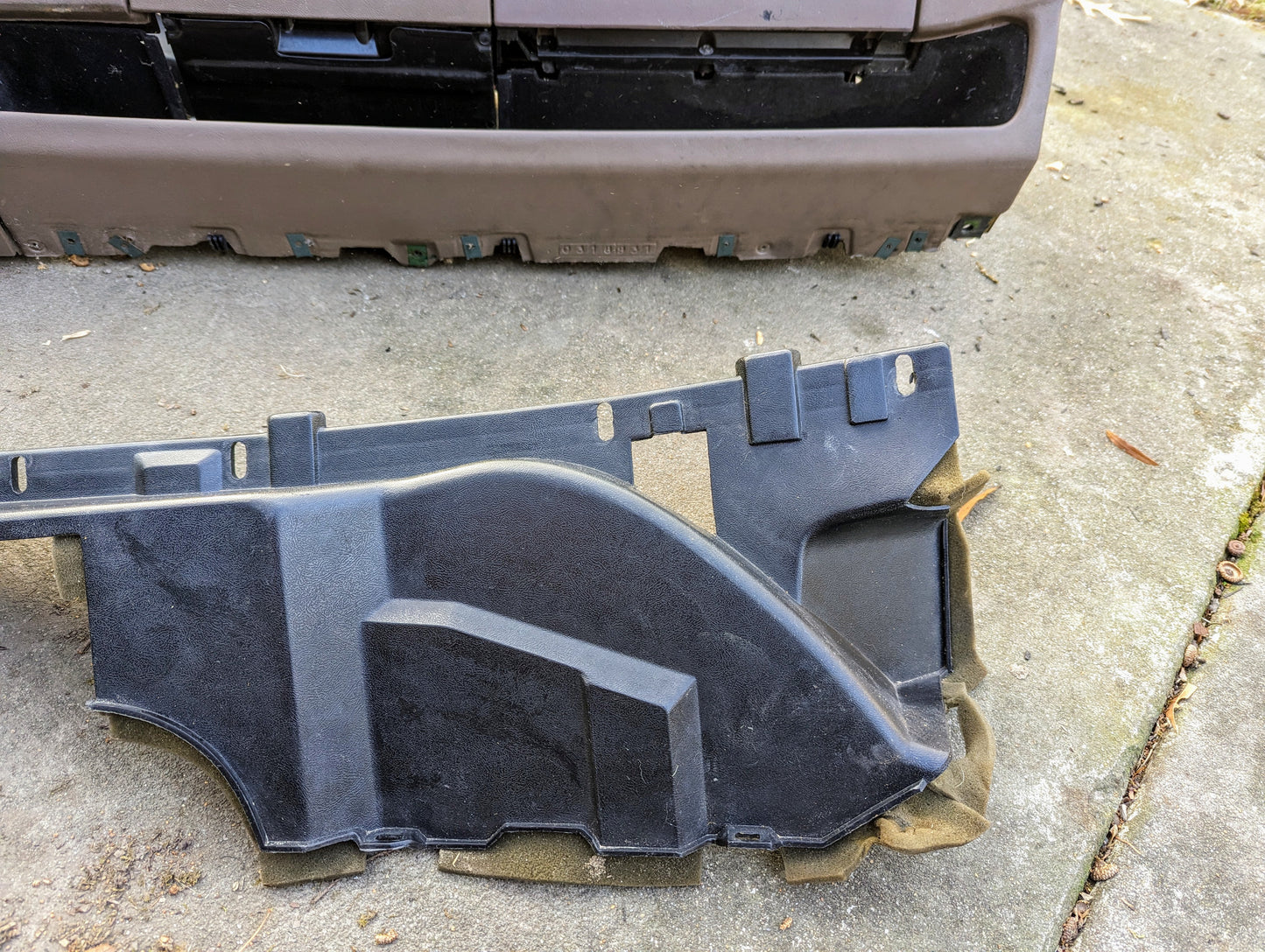 OEM Instrument Panel Dashboard in Tan for 1986 - 1993 Chevy S10 Blazer GMC S15 and more