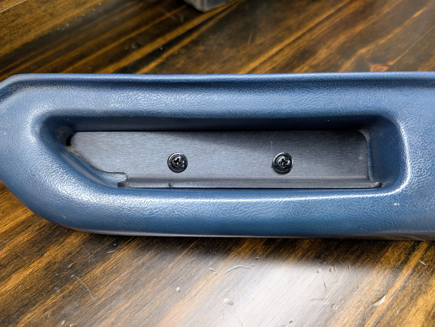 KIT Door Panel Armrest Repair in Black for 1986 - 1993 Chevy S10, Blazer, GMC S15, Jimmy