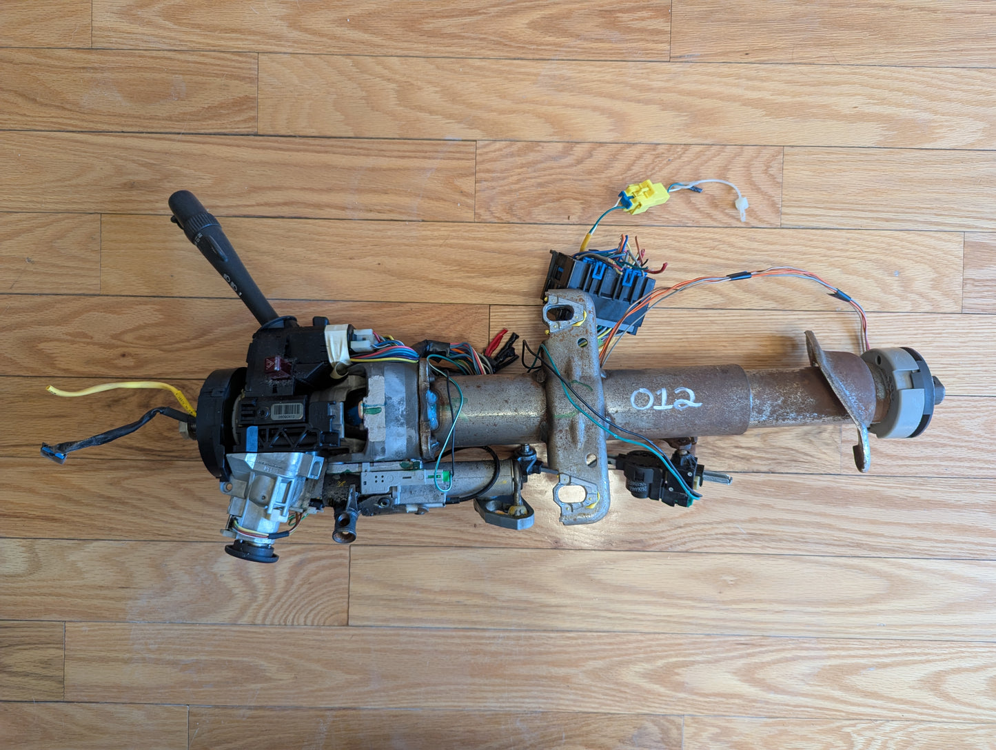 OEM Steering Column for 2000-2002 GM Full Size Trucks