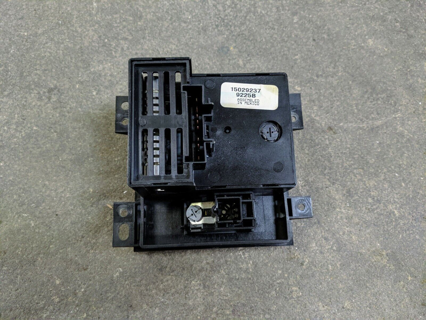 OEM Headlight Headlamp Switch with Fog Lamps for 1998 - 2005 Chevy S10 Blazer GMC Sonoma Jimmy