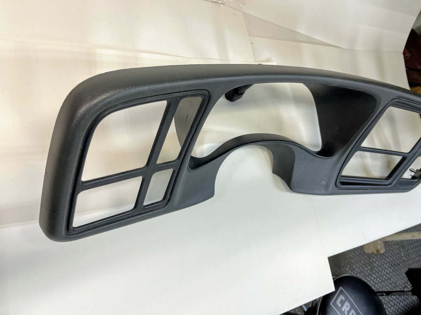 1999-06 Silverado Sierra Tahoe Suburban Double DIN Dash Bezel Cluster Trim Ebony