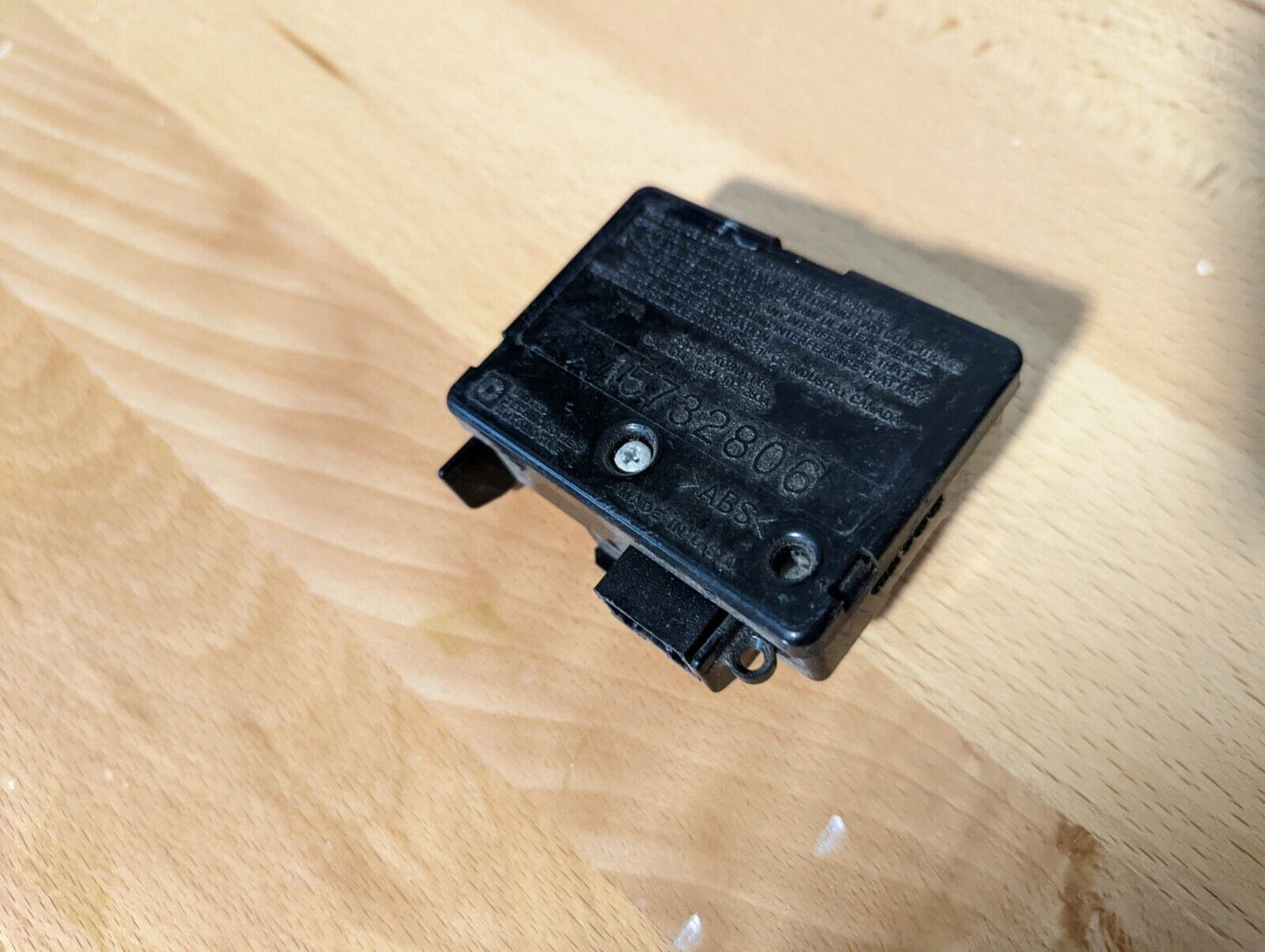 Theft-Locking Module w/1 Missing Tab 15732806 for 1998 - 2001 Chevy S10 Silverado GMC Sonoma Sierra and more