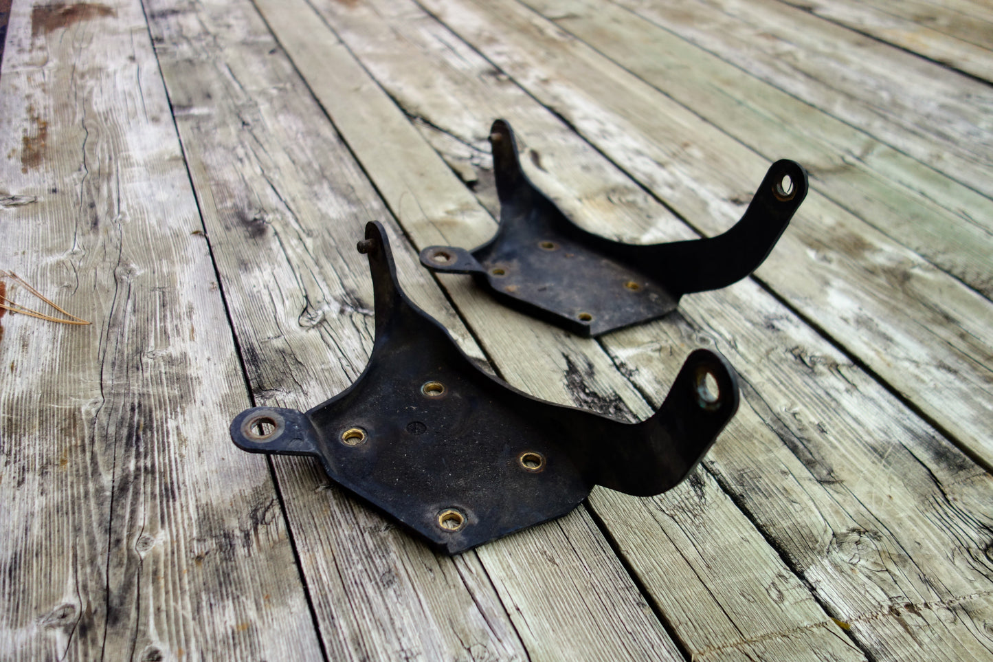 OEM E85 Flex Fuel Composition Sensor Bracket for 2000 - 2002 Chevy S10 & GMC Sonoma