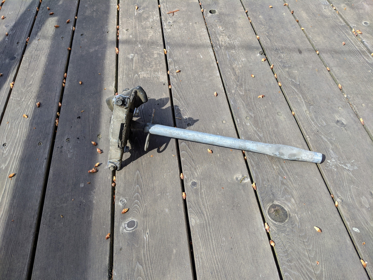 1994-04 S-10 Sonoma Hombre OEM Spare Tire Hoist Wheel Carrier Winch Hanger Lift