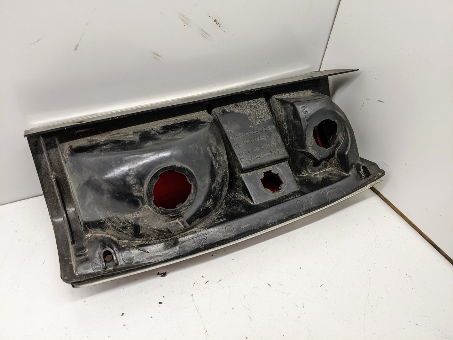 RH Passenger Right Tail Light Lamp Lens OEM for 1982 - 1994 Chevy S10 Blazer GMC S15 Jimmy