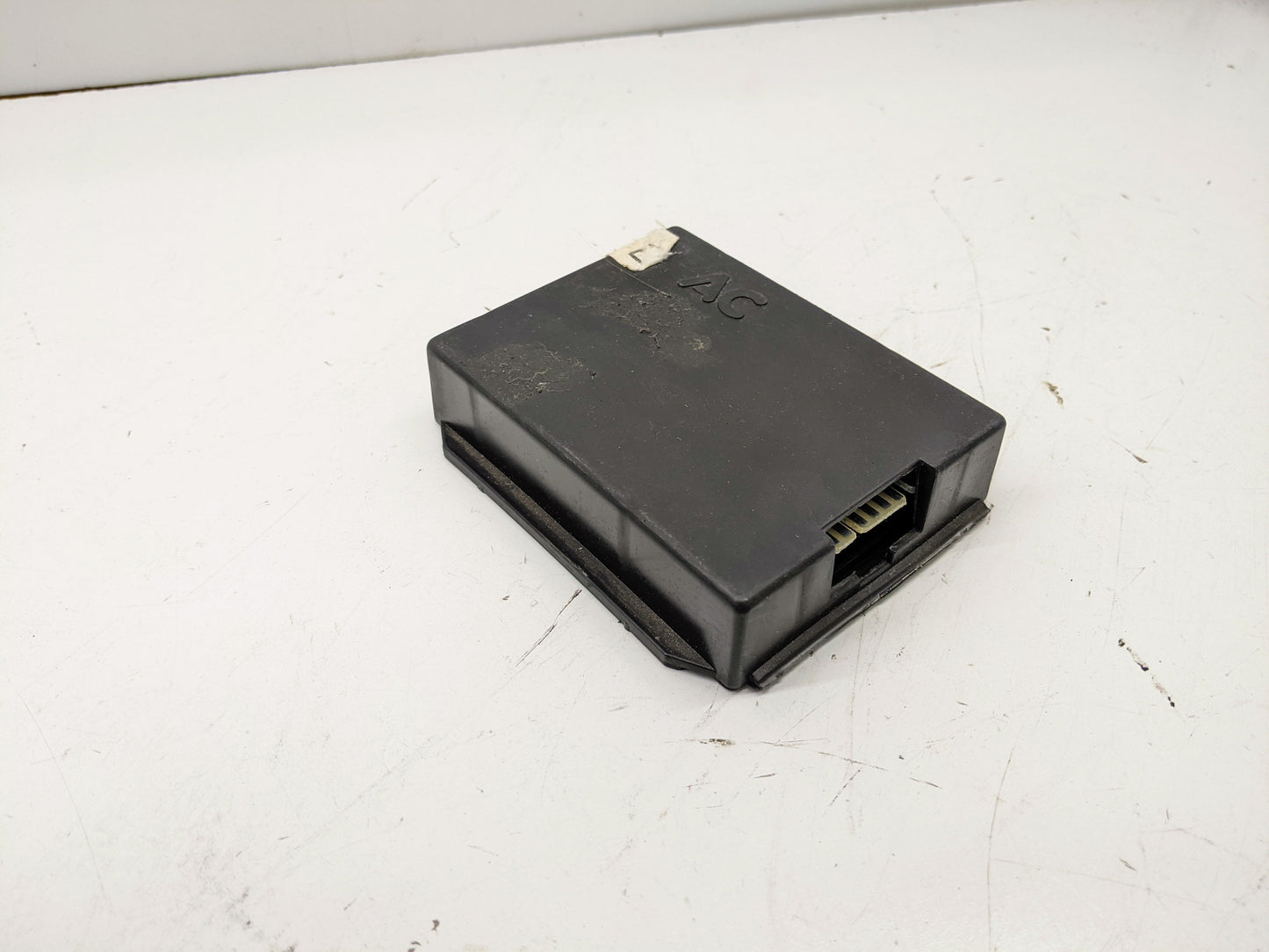 OEM Cruise Control Module AC Delco 25111880 for 1984 - 1990 GM Car & Truck