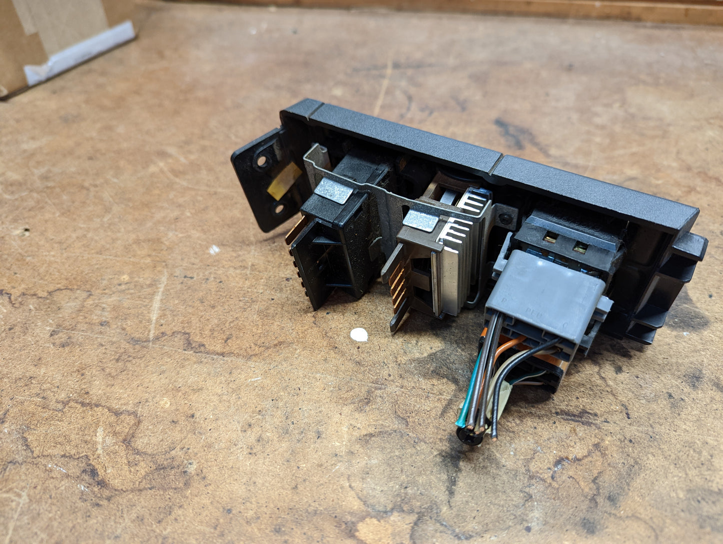 OEM Headlight Headlamp Switch for 1986 - 1994 Chevy S10, Blazer, GMC S15, Jimmy