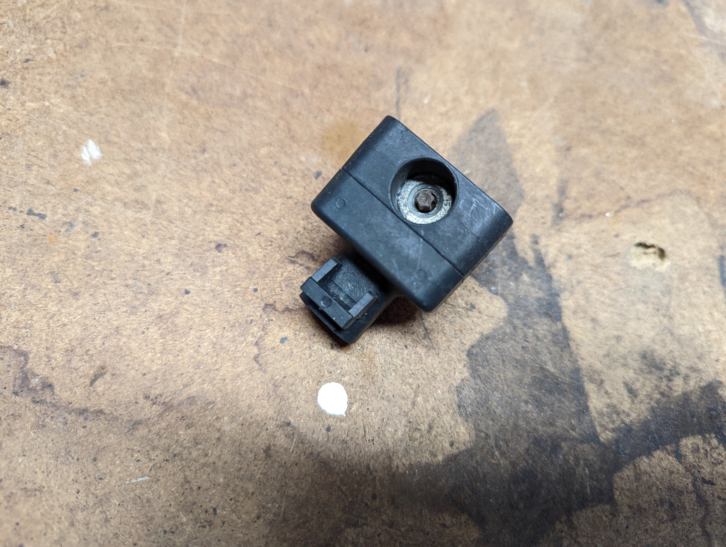 OEM Front Impact Air Bag Sensor 15750626 for 2003 - 2004 Chevy Express, GMC Savanna