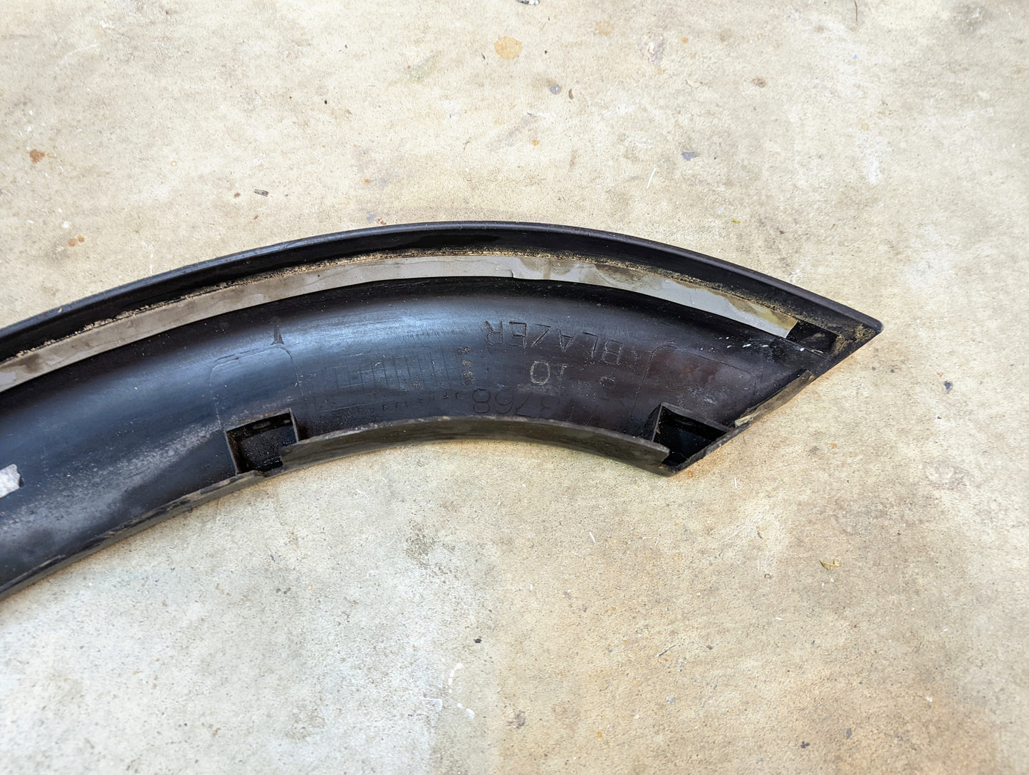 RARE Driver Front Fender Flare Extension for 2002-2004 Chevy S10 ZR5 4 Door Crew Cab