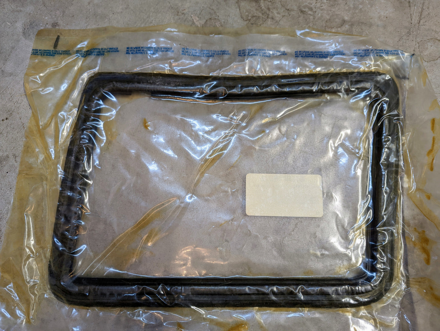 NOS Extended Cab Rear Side Window Seal for 1983-1993 Chevy S10 & GMC S15