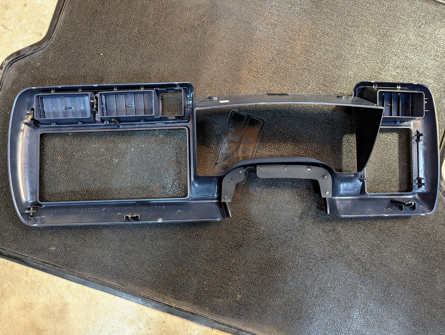 NOS Instrument Cluster Dash Bezel in Blue for 1995-1997 Chevy S-10, Blazer and more