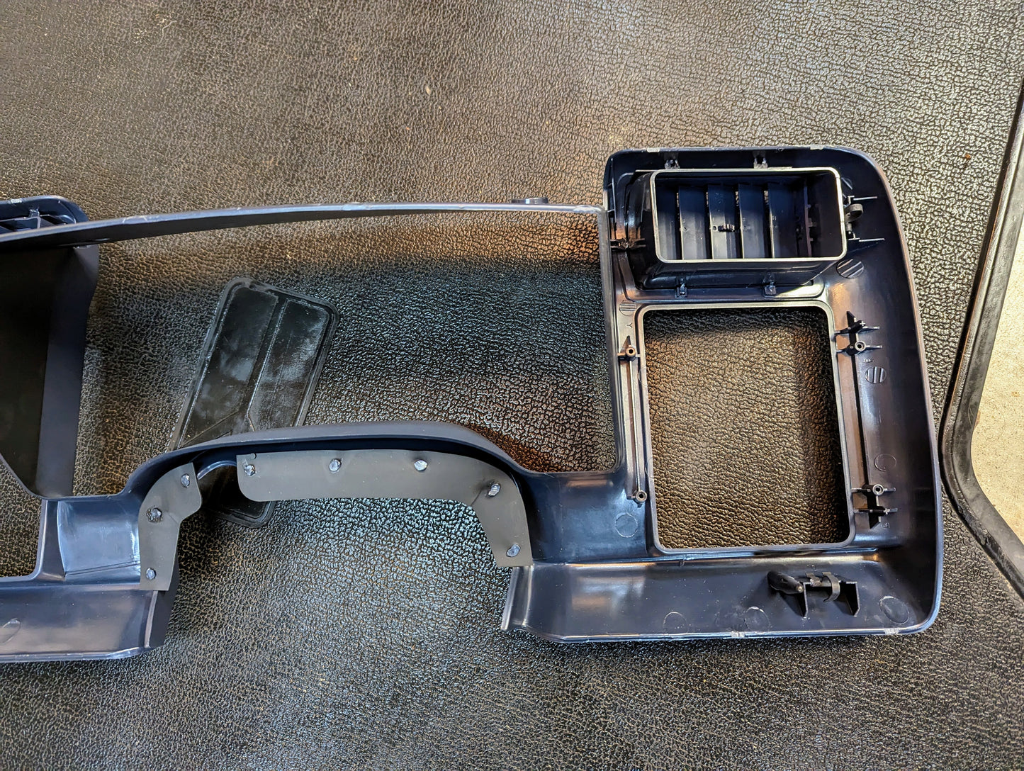 NOS Instrument Cluster Dash Bezel in Blue for 1995-1997 Chevy S-10, Blazer and more