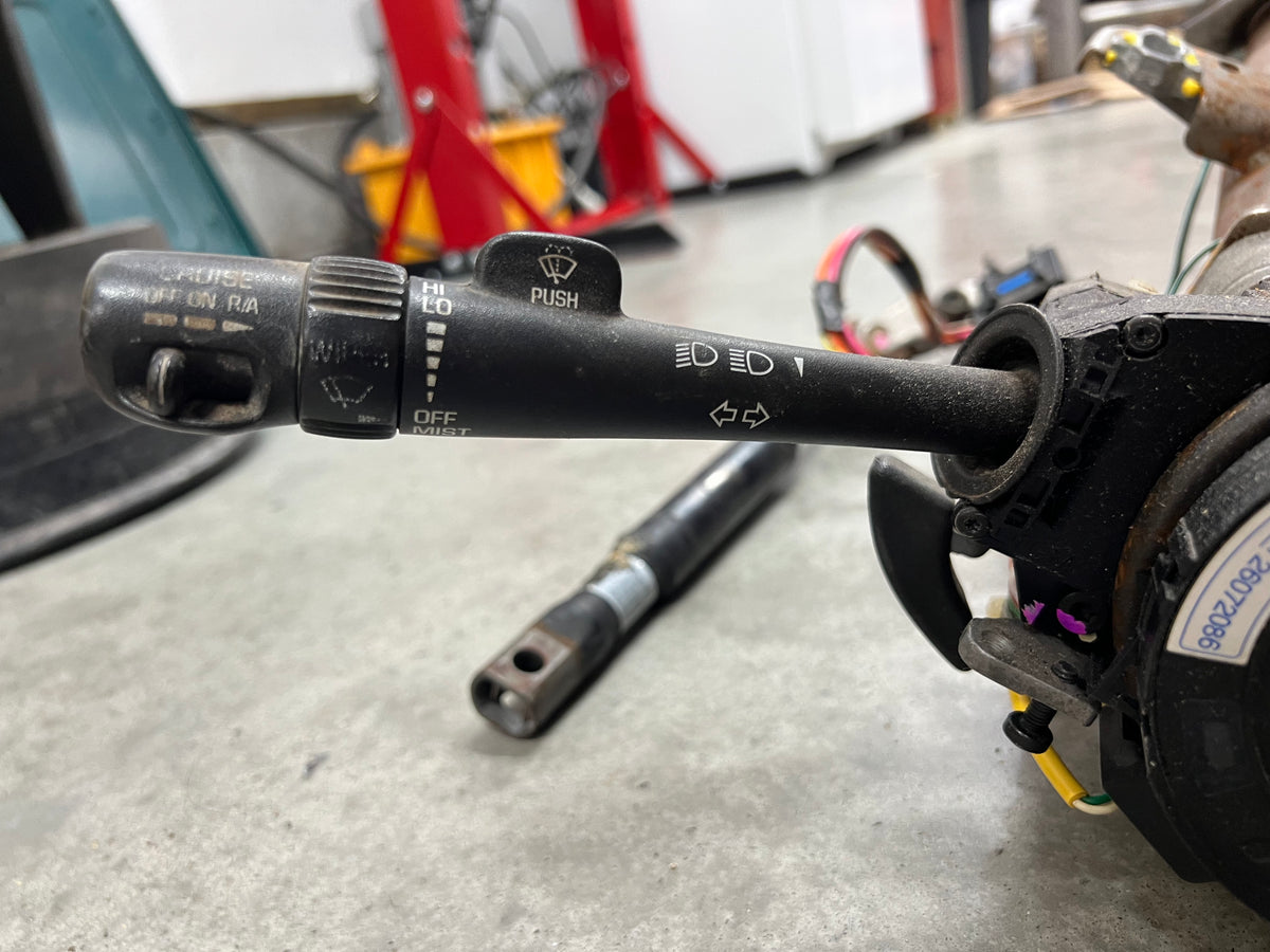 OEM Steering Column w/KEY for 2003-2006 GM Full Size Trucks