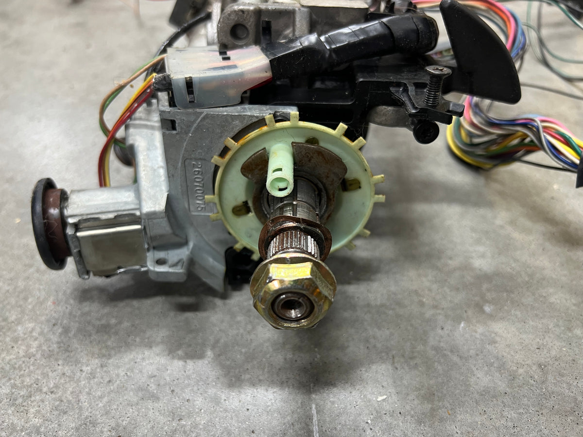 OEM Steering Column w/KEY for 2000-2002 GM Full Size Trucks