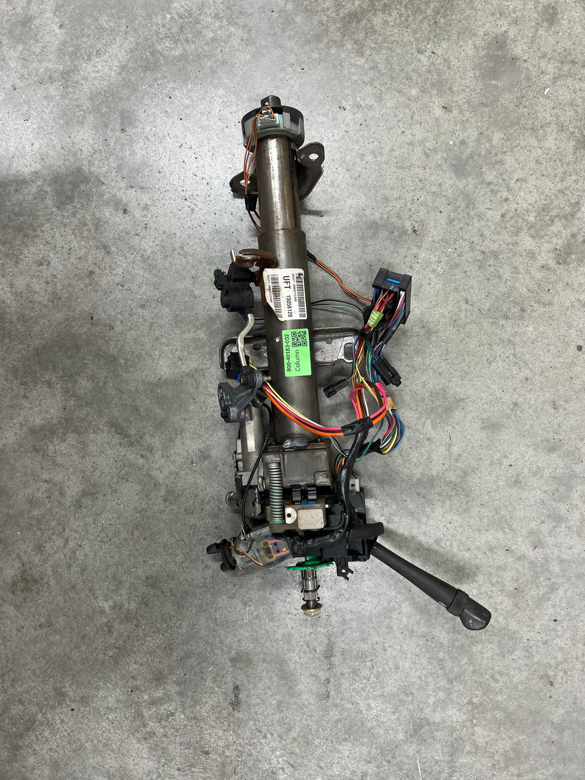 OEM Steering Column w/KEY for 2000-2002 GM Full Size Trucks