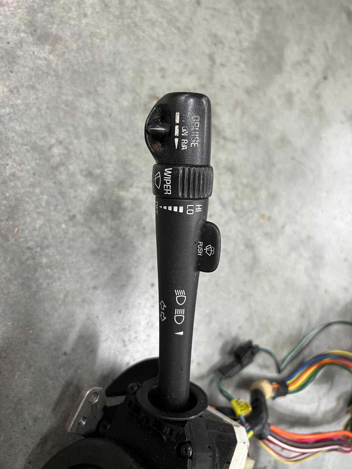 OEM Steering Column w/Tilt, Cruise Control, and Console Shift for 1998-2005 Chevy S10 Blazer and more