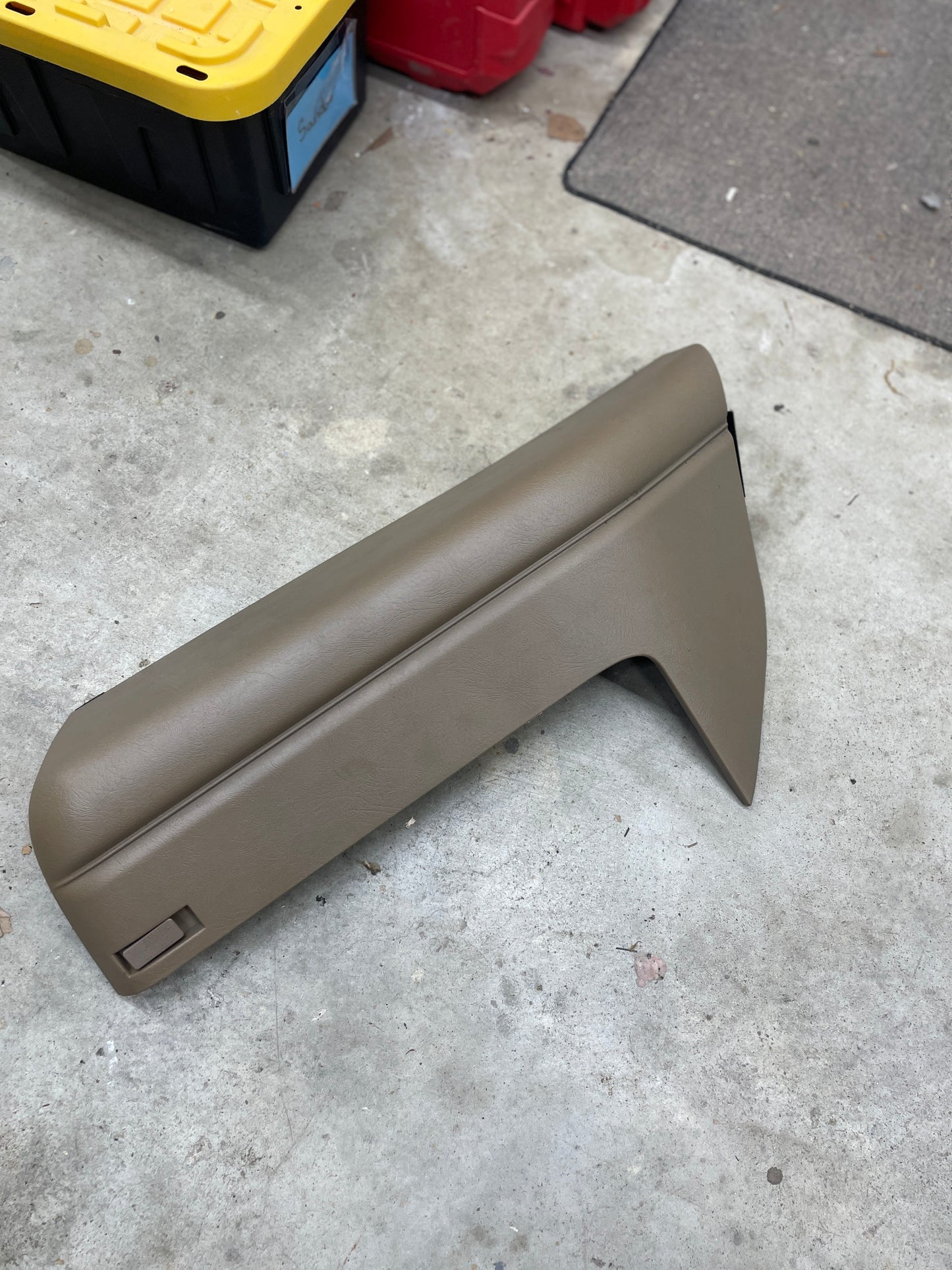 NOS Rear Compartment Jack Cover in Tan for 2 Door 1995 - 2005 Chevy Blazer GMC Jimmy