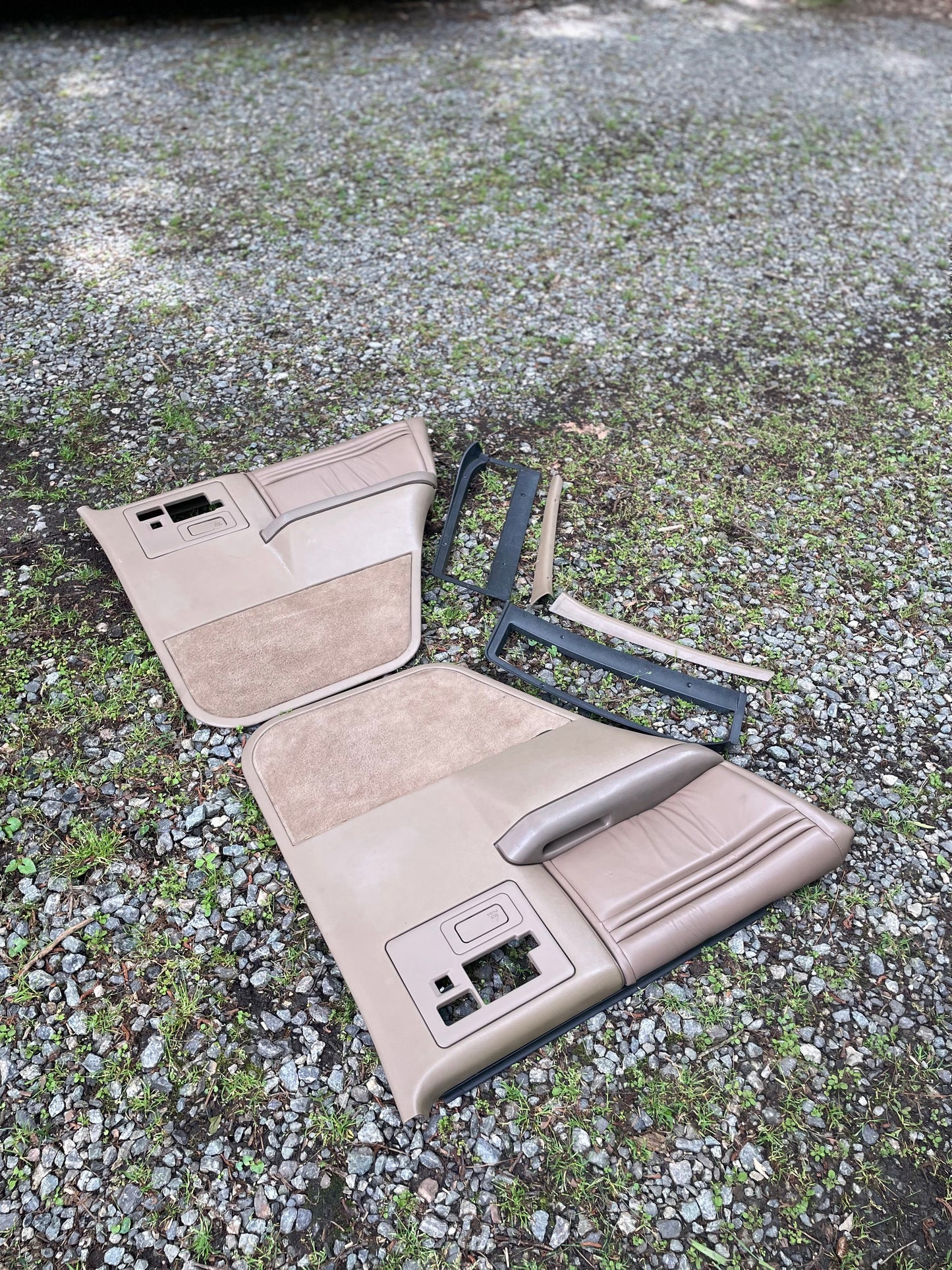 OEM Pair of Leather Rear Power Door Panels in Beige for 1986-1993 Chevy S10 GMC S15 and more