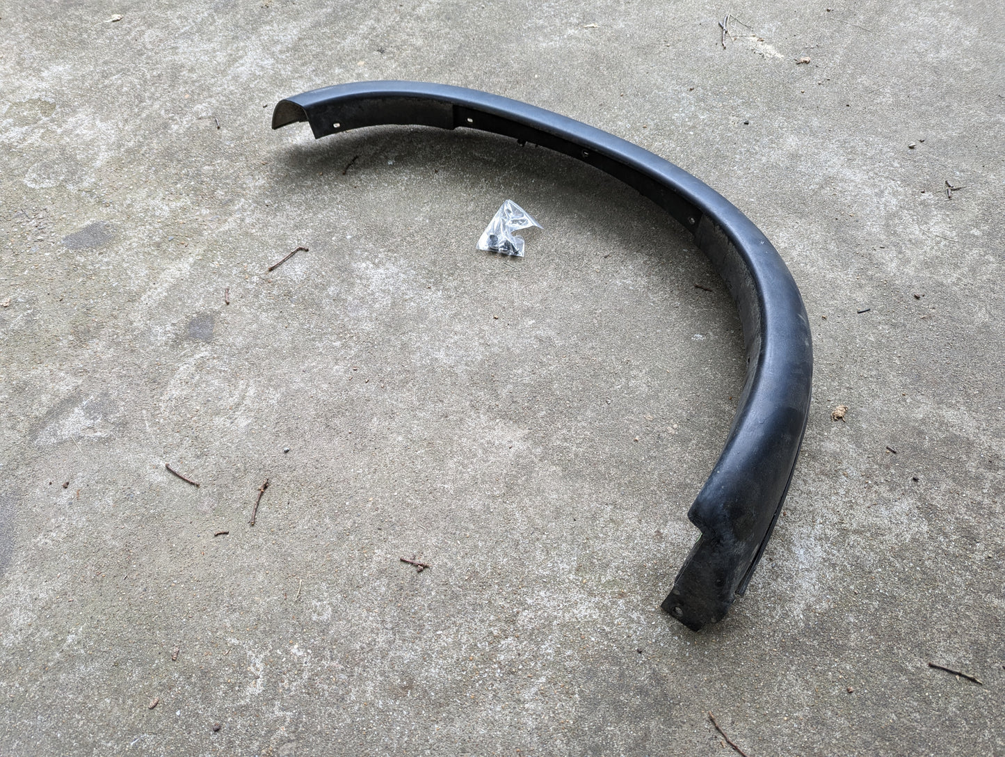 OEM Driver Front Fender Flare Extension for 1994-2005 Chevy S10, Blazer, and more