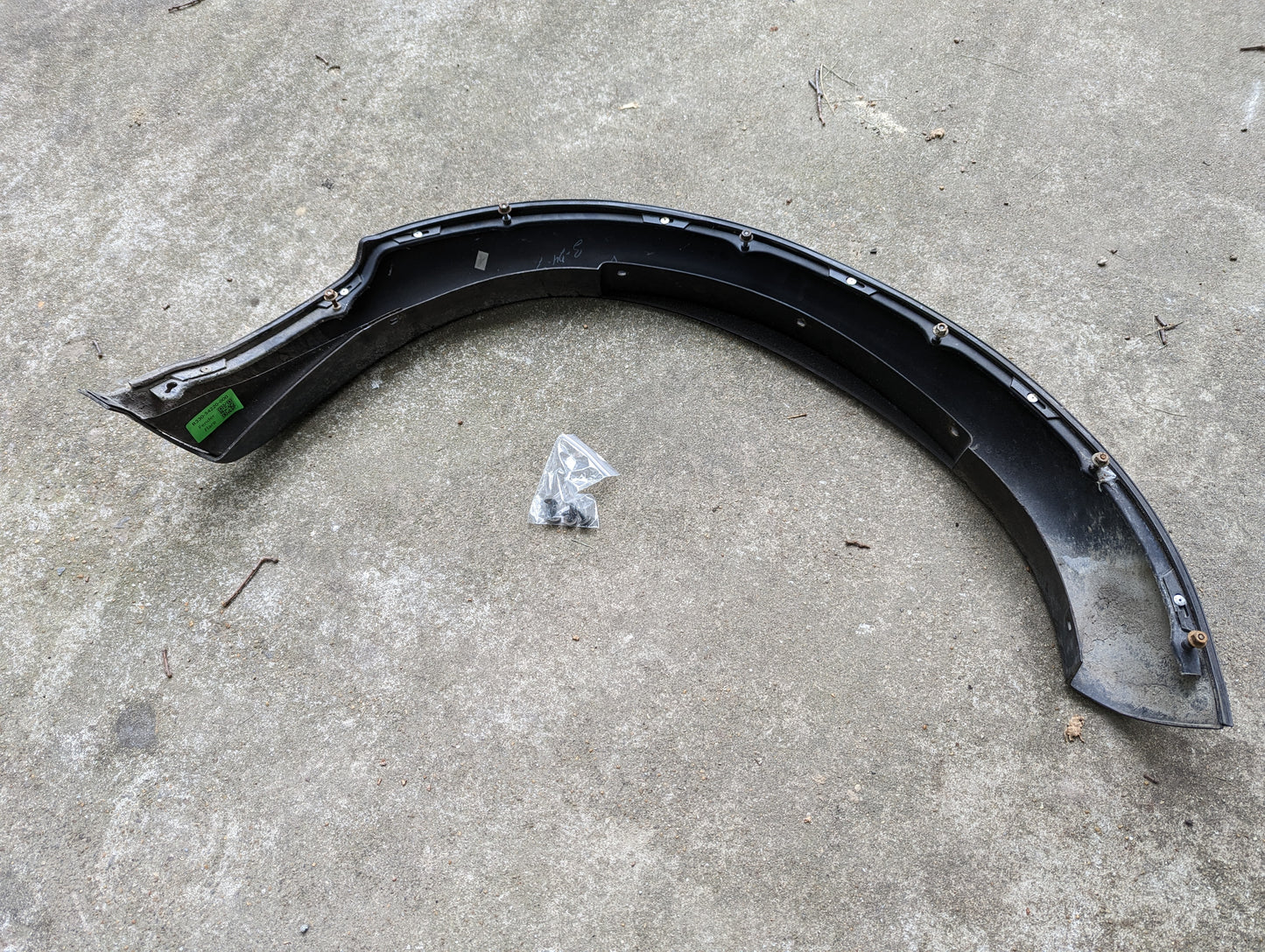 OEM Driver Front Fender Flare Extension for 1994-2005 Chevy S10, Blazer, and more