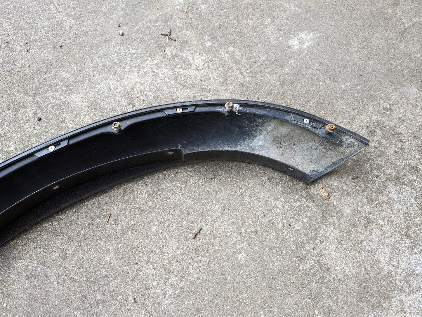 OEM Driver Front Fender Flare Extension for 1994-2005 Chevy S10, Blazer, and more