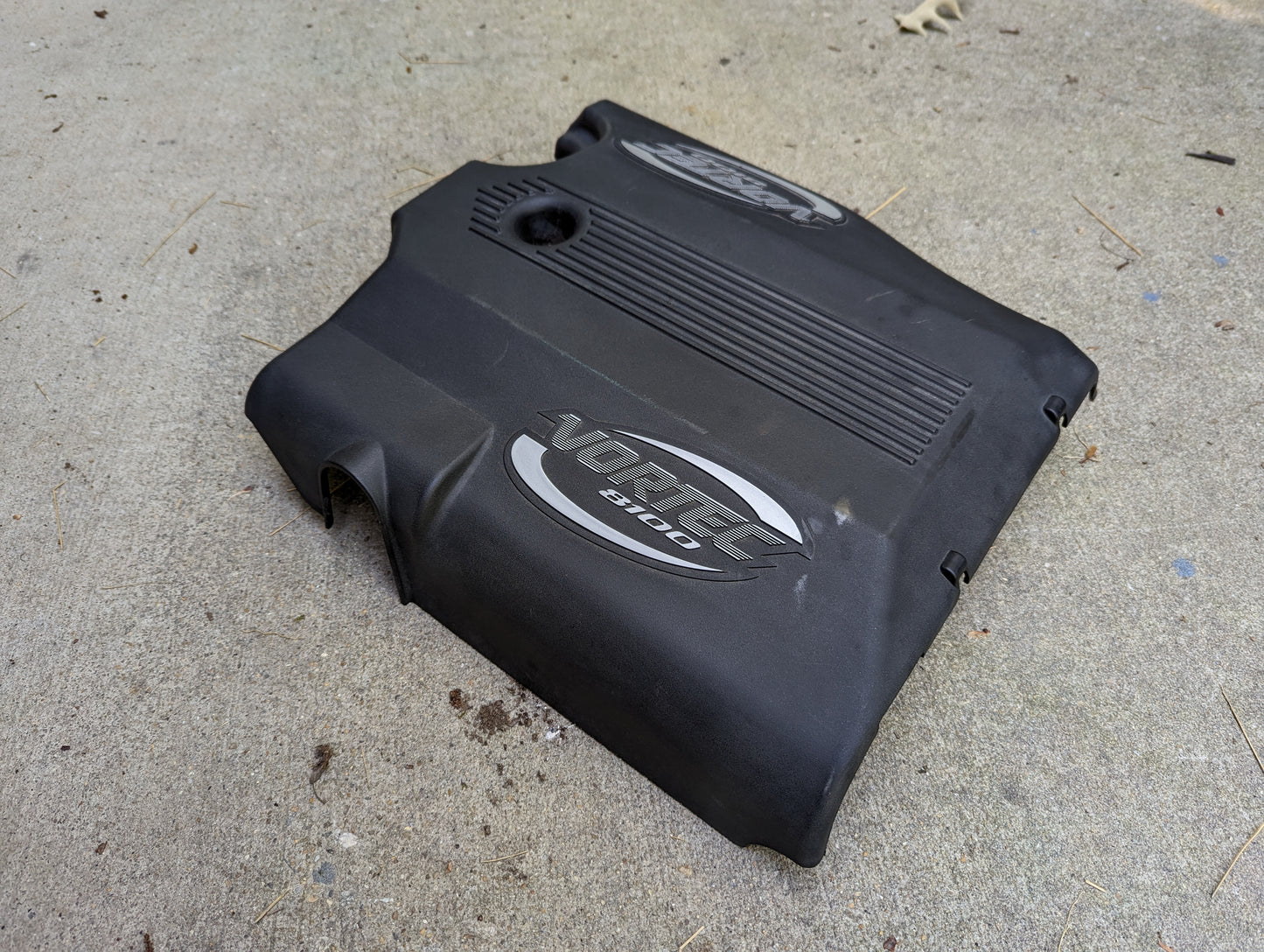 OEM Vortec 8100 Engine Intake Cover for 2003-2006 GM Trucks – The Ugly ...
