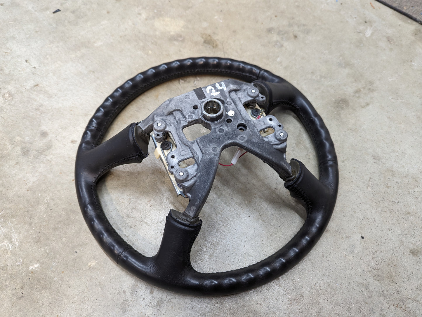 OEM Leather Steering Wheel for 1999-2005 GM Chevy Silverado S10 and more