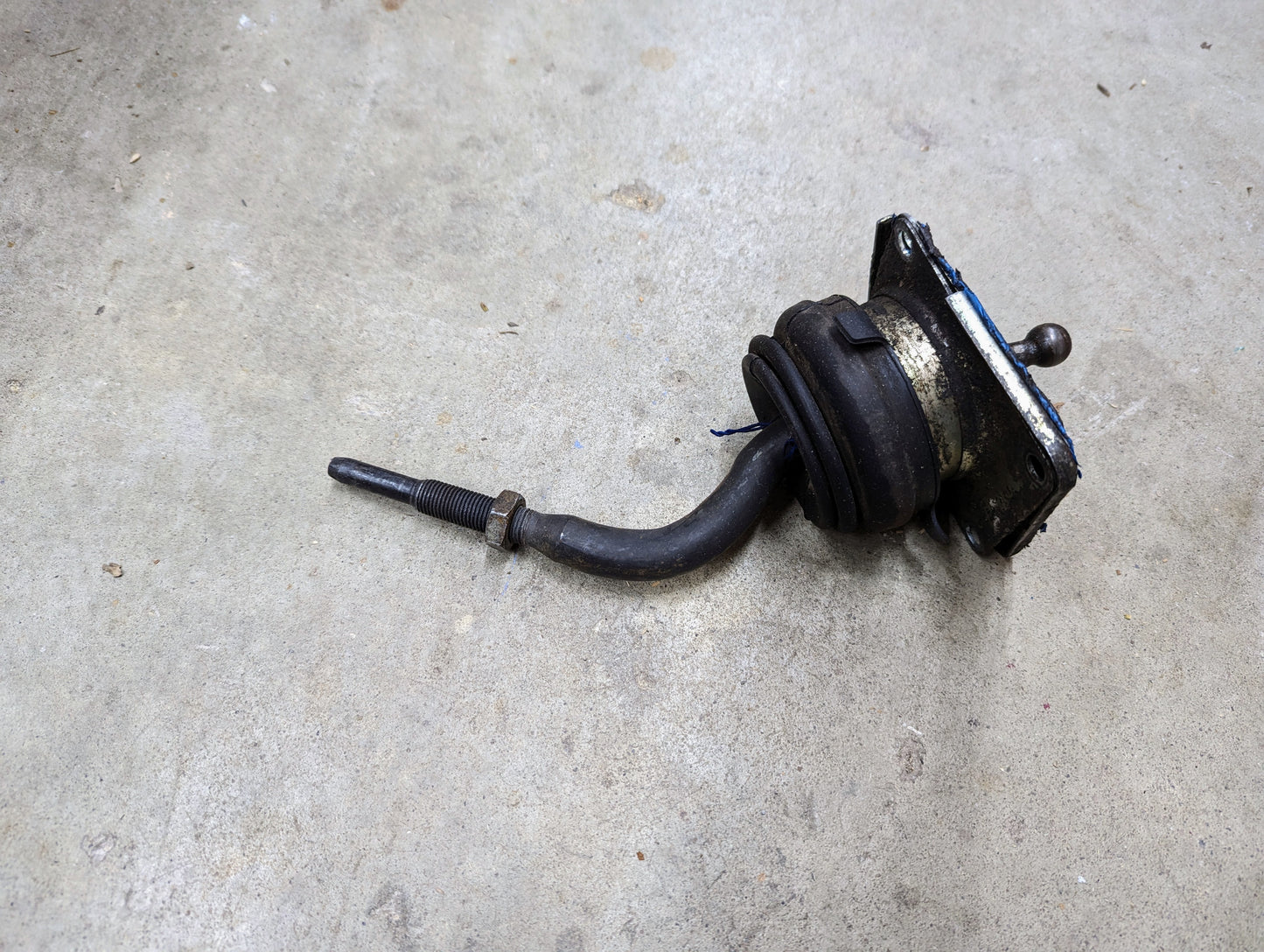 OEM 5 Speed T5 Manual Transmission Shifter for 1982 - 1995 Chevy S10, Blazer, and more