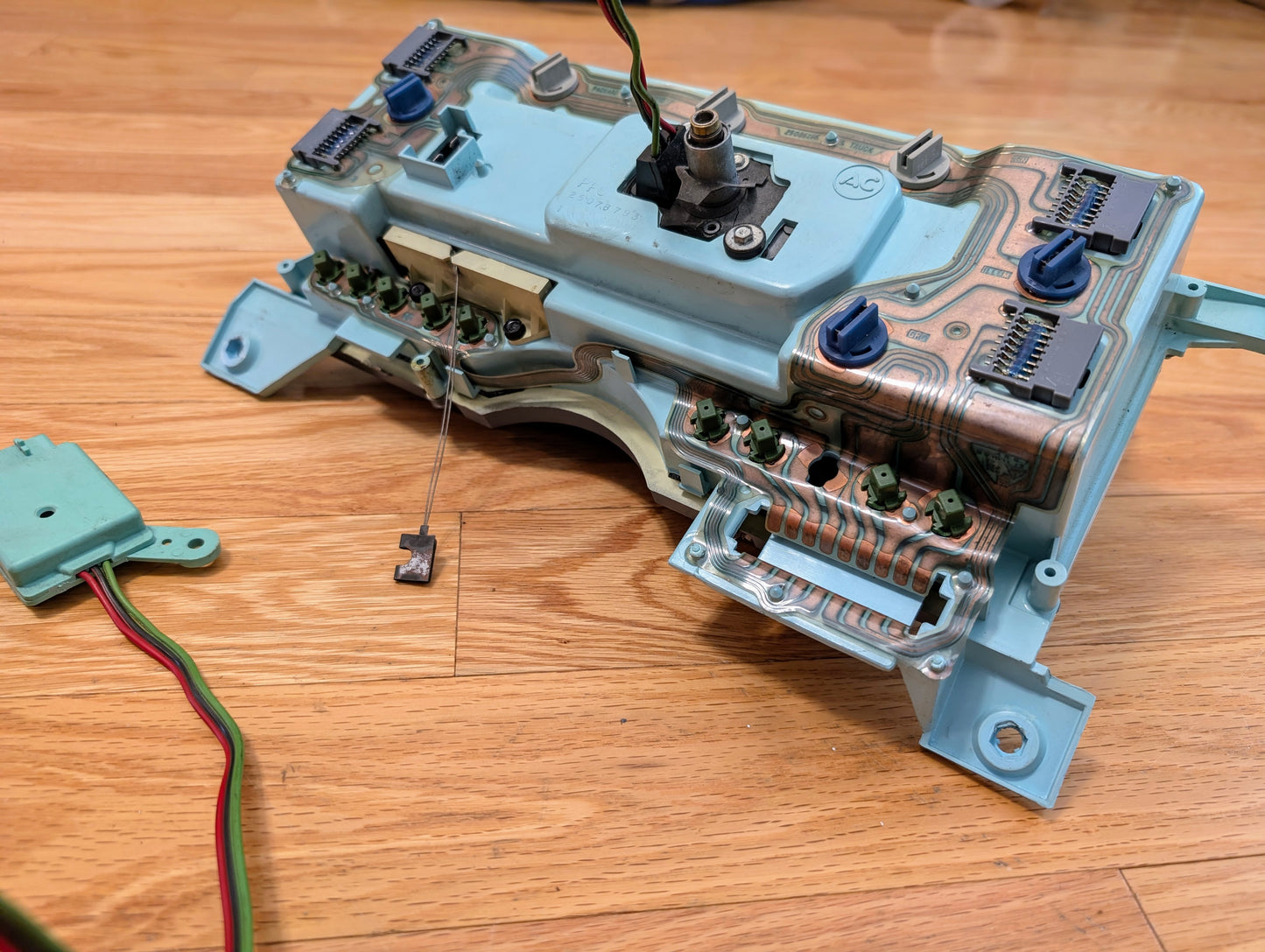 LOW Mile 106K OEM Instrument Cluster with Mechanical Speedo, Tachometer & PRNDL for 1986-1989 Chevy S10 Blazer and more