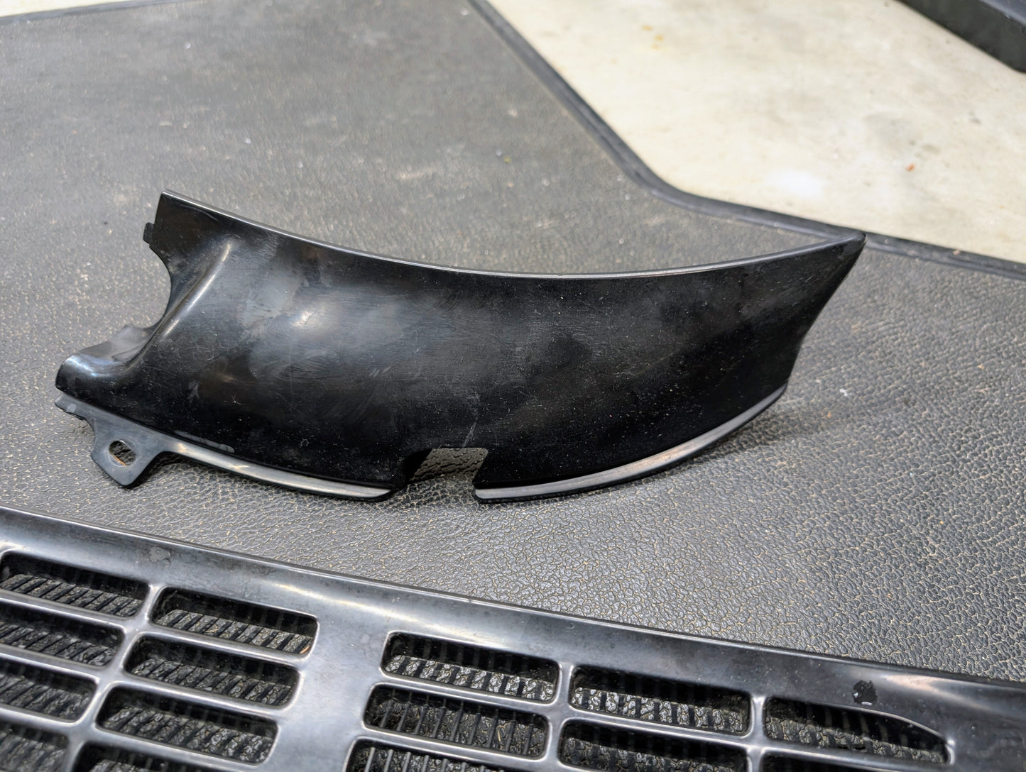 OEM Wiper Cowl Cover Set for 1994-2005 Chevrolet S10, Blazer, and more