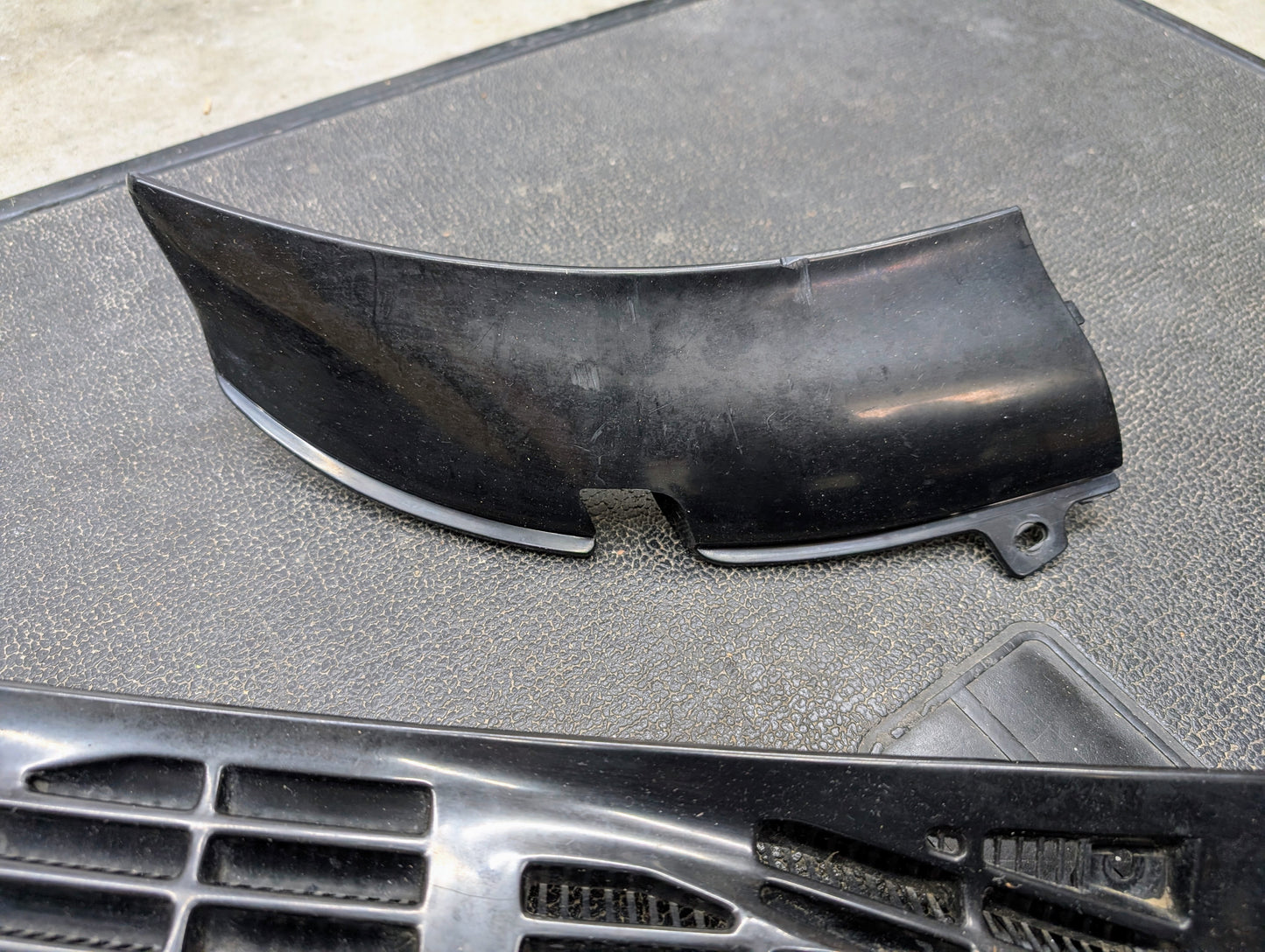 OEM Wiper Cowl Cover Set for 1994-2005 Chevrolet S10, Blazer, and more