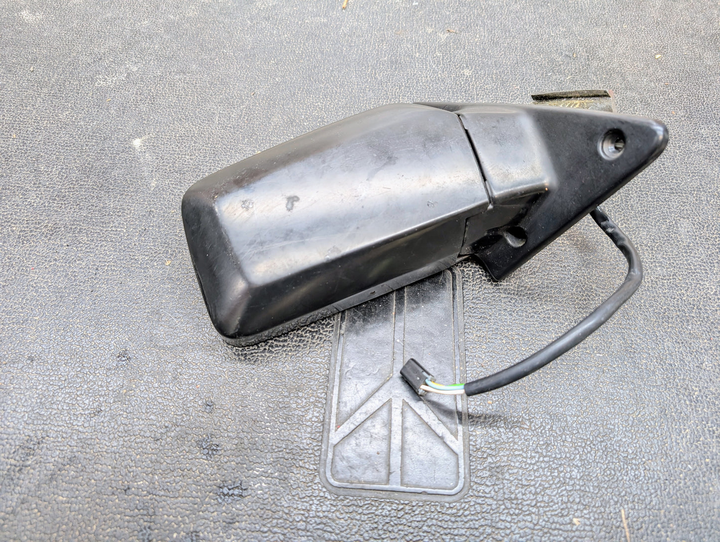 OEM Exterior Power Mirrors w/Switch for 1988-1994 S10, Blazer, and more