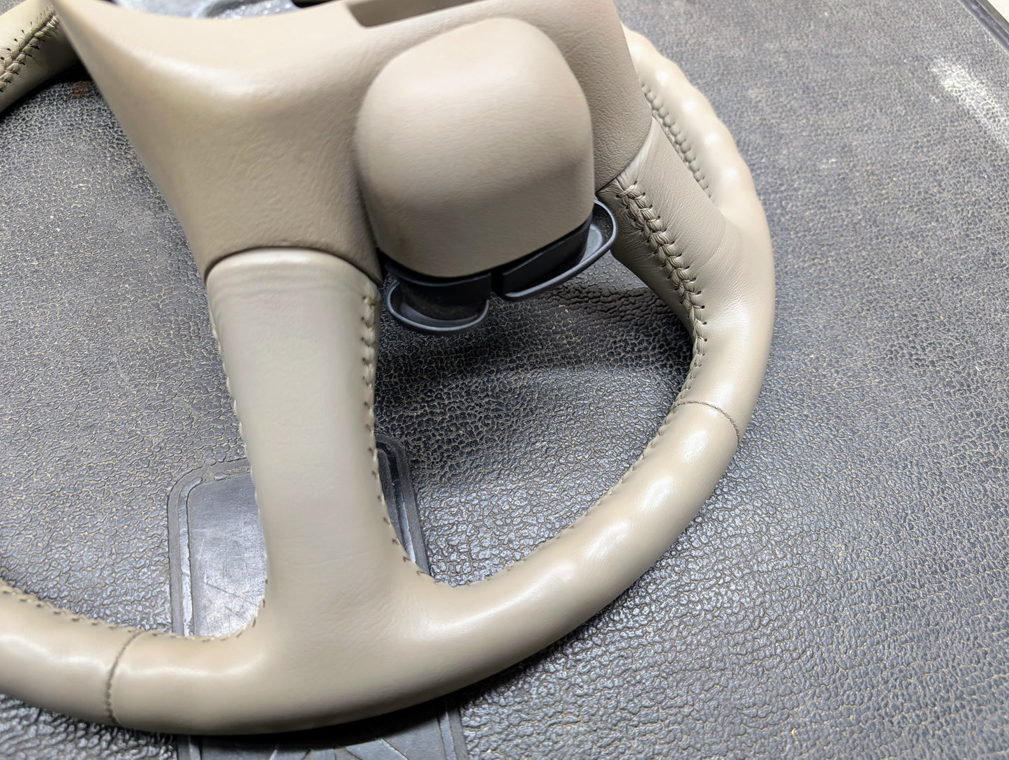 OEM Leather Steering Wheel in Neutral for 1999-2005 GMC Denali Chevy Silverado S10 and more