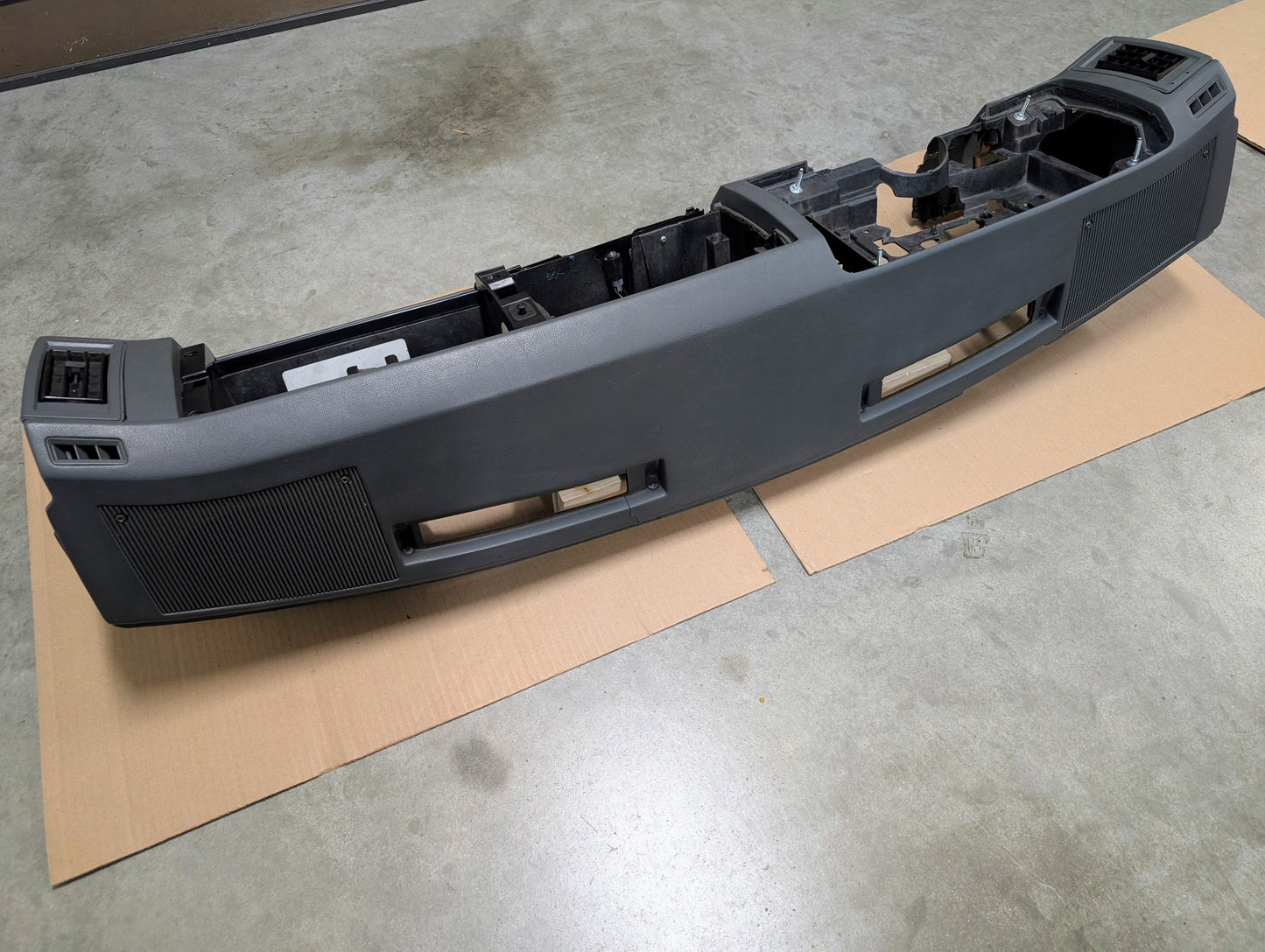 OEM Instrument Panel Dashboard in Dk Gray for 1986 - 1993 Chevy S10 Blazer GMC S15 and more