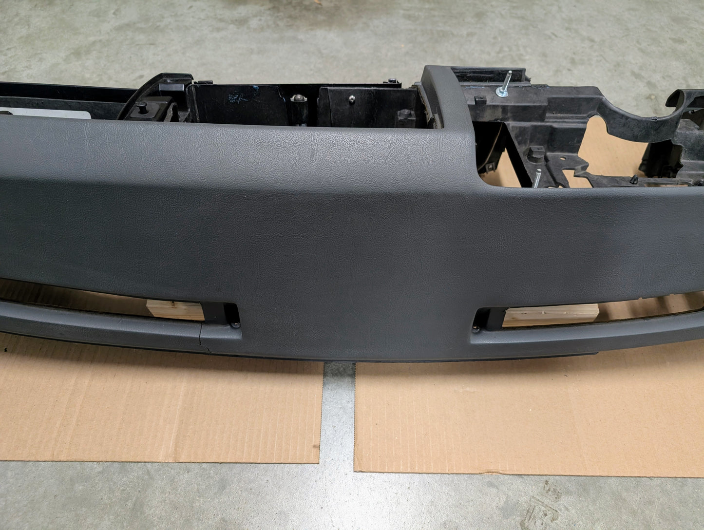 OEM Instrument Panel Dashboard in Dk Gray for 1986 - 1993 Chevy S10 Blazer GMC S15 and more